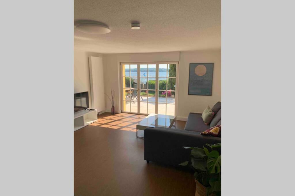 Traumhafter Seeblick mit großer Terrasse Pogeez Exterior foto